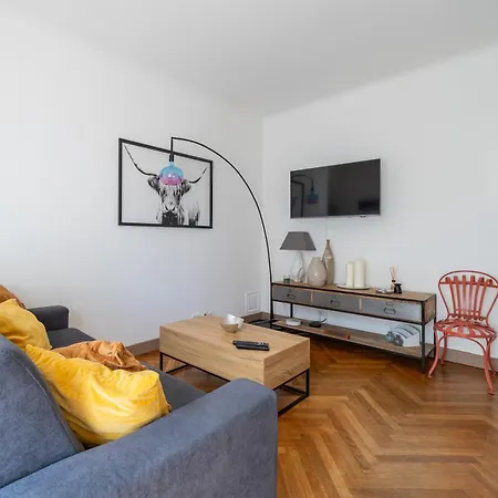 2 Pieces Avec Jardin Et Clim A Quelques Pas De La ! * Niza