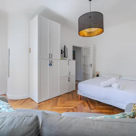 Apartamento 2 Pieces Avec Jardin Et Clim A Quelques Pas De La ! *